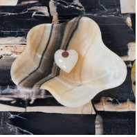 striped onyx bowl scalloped