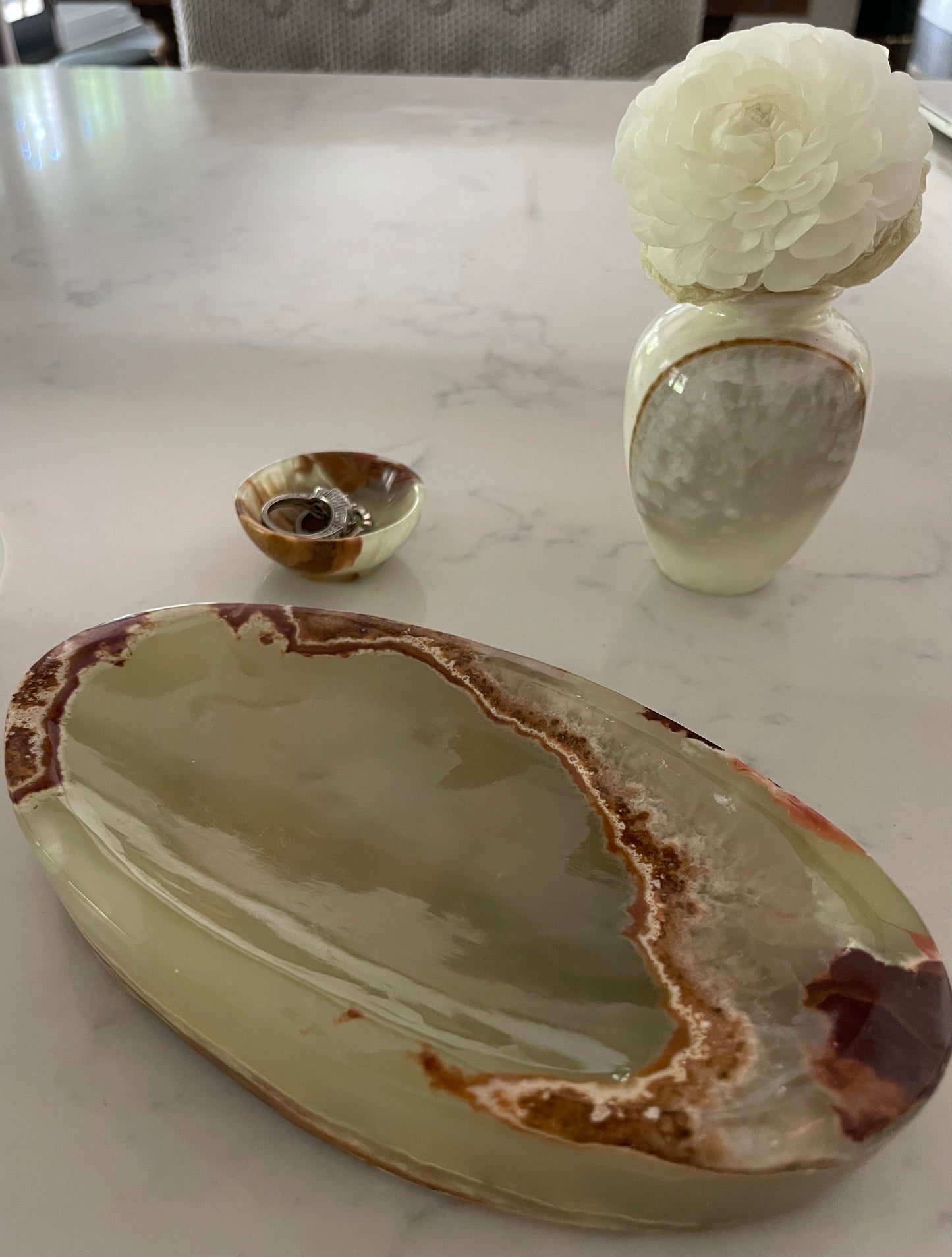onyx soap dish and tiny ring holder